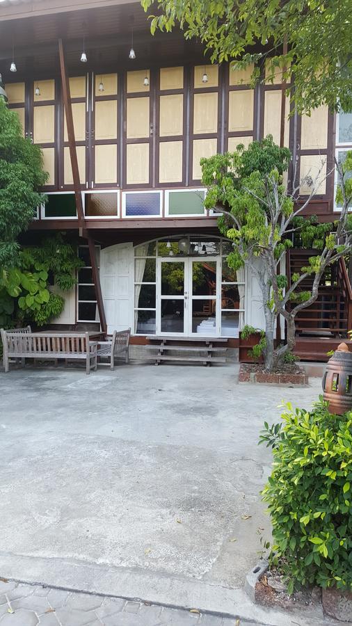 鲁恩麦差科隆度假酒店 安帕瓦 外观 照片