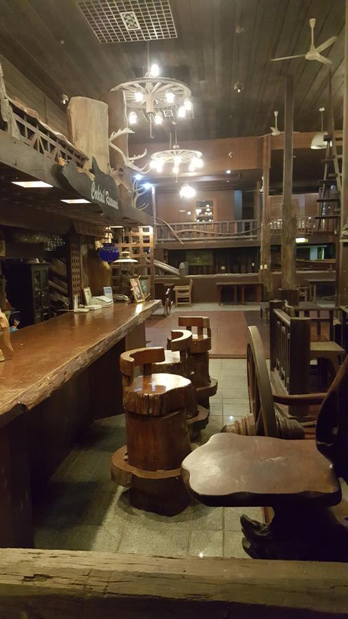 鲁恩麦差科隆度假酒店 安帕瓦 外观 照片