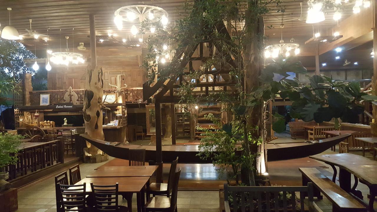 鲁恩麦差科隆度假酒店 安帕瓦 外观 照片